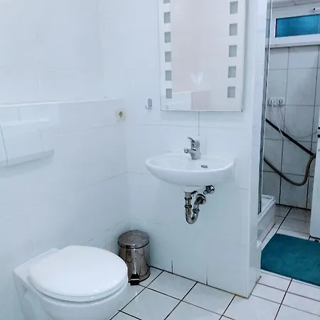 Apartment Julia's Monteur Oase - Premium Exklusiv Fuer Solo-reisende *
